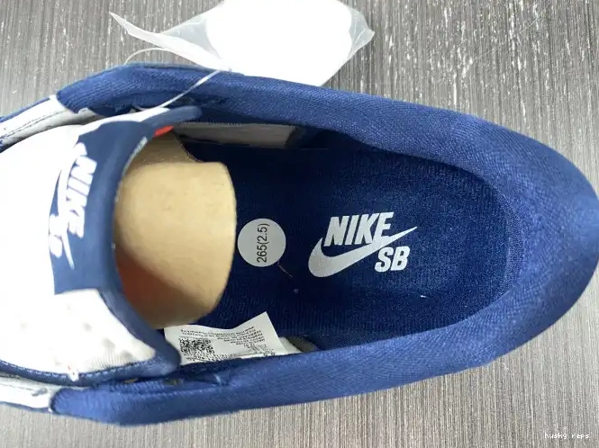 Rep Husky Midnight SB Low CJ7891-400 1 Navy Jordan 0508